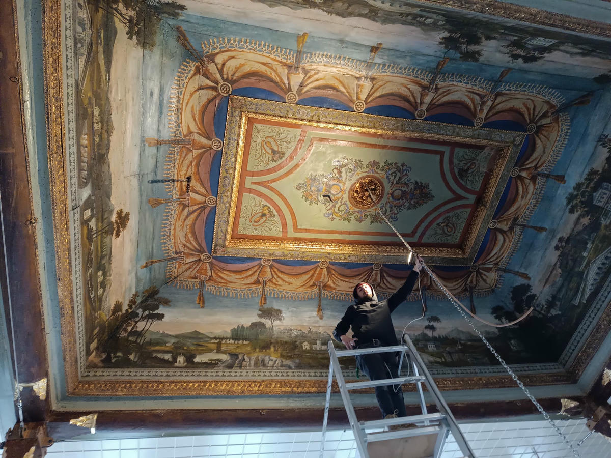 Üç ayaklı hafıza: YAMBOL’UN İZ-İNDE